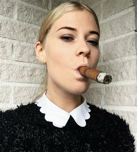 Pin On Women Smoking