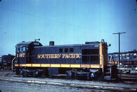 Southern Pacific Railroad 1567 Alco S 4 Diesel Loco Dup 35mm Color
