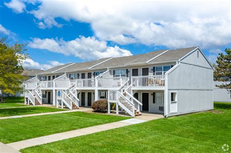 Explore an array of lawrence, ks vacation rentals, including houses, apartment and condo rentals & more bookable online. Eagle Ridge Apartments Apartments - Lawrence, KS ...