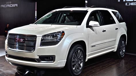 2013 Gmc Acadia Live Photos 2012 Chicago Auto Show