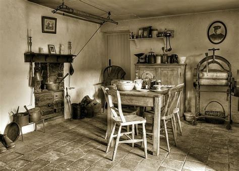 Victorian Kitchen Farmhouse Kitchen Vintage Kitchen