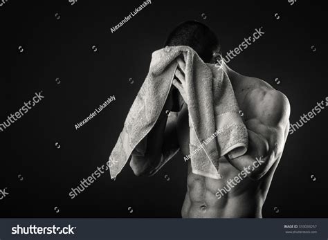 Bodybuilders Towel Body After Tiring Workout Stock Photo 333033257
