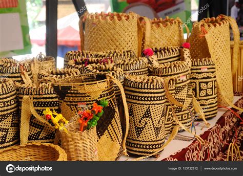 The penan are a nomadic indigenous people living in sarawak and brunei, although there is only one small community in brunei; Sarawak's Ethnic hand crafts in Malaysia. — Stock Photo ...