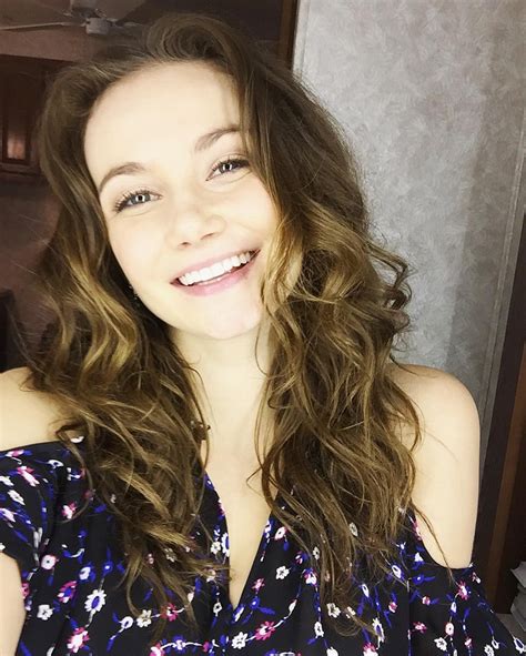 Andi Matichak Sexy Non Nude Photos The Fappening