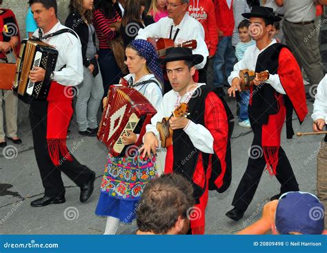 Portuguese Dance Group Editorial Stock Photo Image Of People 20809498