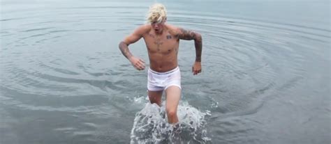 Justin Bieber Strips Down To Underwear In ‘ill Show You Music Video