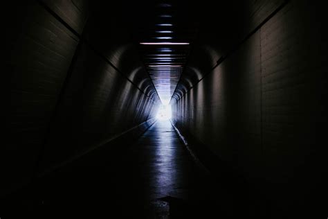 Tunnel Light Pictures Download Free Images On Unsplash