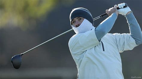 3 Keys To Playing In The Cold According To A Pga Tour Fitness Expert