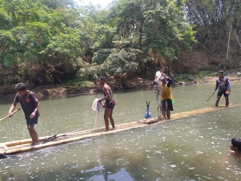 Tangkap Ikan Di Sungai Citanduy Tradisi Warga Cijulang Ciamis Saat