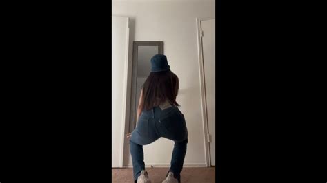 Hot Indian Girl Twerk In Jeans Youtube