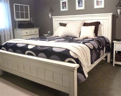 Browse our selection of bedroom furniture packages. King Farmhouse Bed | Ana White