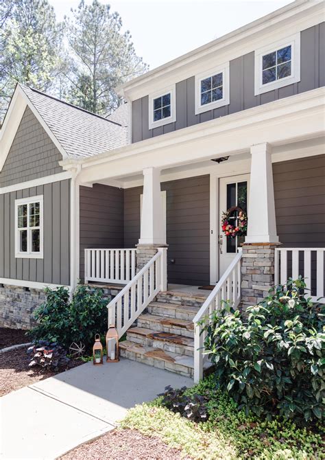 Gauntlet Gray Sherwin Williams Exterior Paint Color Ideas