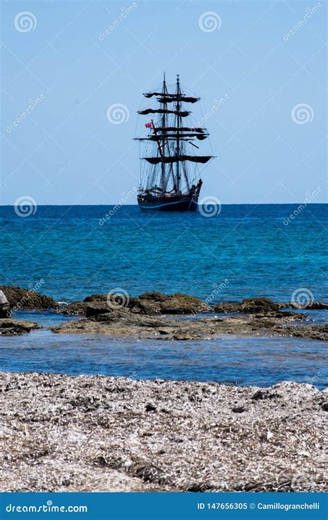 Large Sailing Ship Sailing On The Sea Of Sicily Stock Image Image Of