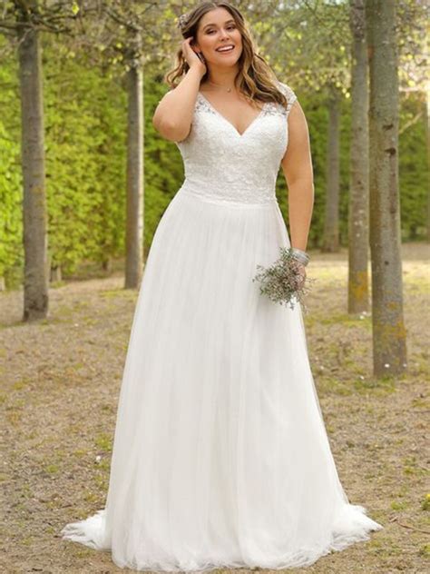 Explore stunning and affordable wedding dresses 2021 new styles at miagal.com, we carry the latest trends in wedding dresses to show off that fun i was worried at first about ordering a dress online but oh my god it was perfect and everything i wanted. Plus Size Wedding Dresses, Cheap Wedding Dresses Plus Size ...