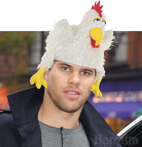 Kim Kardashians Ex Kris Humphries Chicken Headed Home To Minnesota