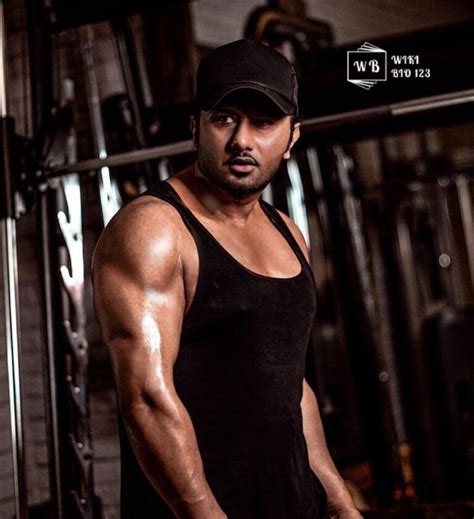 Yo Yo Honey Singh Wiki Bio Age Body Fitness Height Affair Hd Image