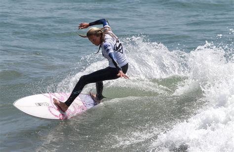 Worlds Top Women Surfers In Oceanside The San Diego Union Tribune
