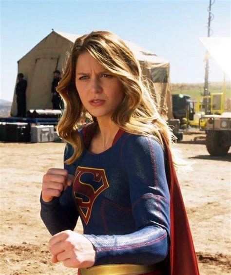 Melissa Benoist As Kara Zor El In Supergirl Supergirl Outfit Supergirl Tv Supergirl And Flash