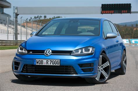 2015 Volkswagen Golf R Dsg Review