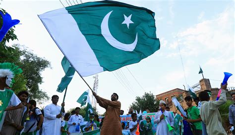 In Pictures Kashmir In Focus As Pakistanis Celebrate 72nd Independence