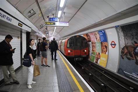 51580 01 London Underground Northern Line 1995 Stock Car 5 Flickr