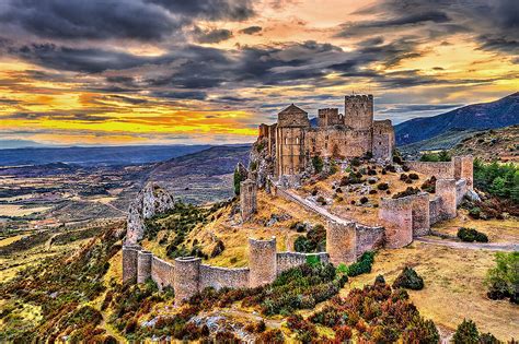 El Castillo Más Espectacular De España Y Otros 11 Que No Se Puede