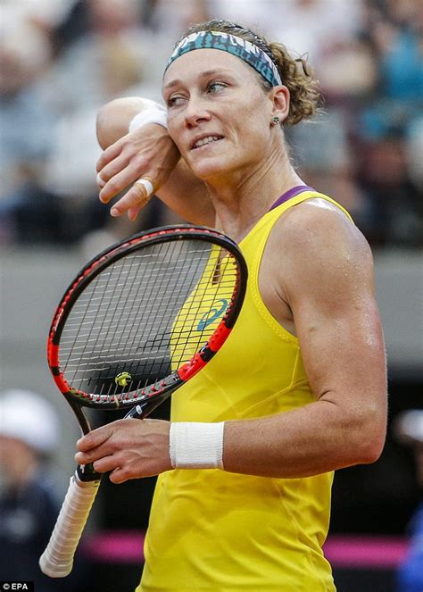 Sam Stosur Bows Out To American Coco Vandeweghe At The Fed Cup In