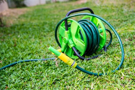 How Do I Stop My Garden Hose From Kinking Simple Tips Homes Guide