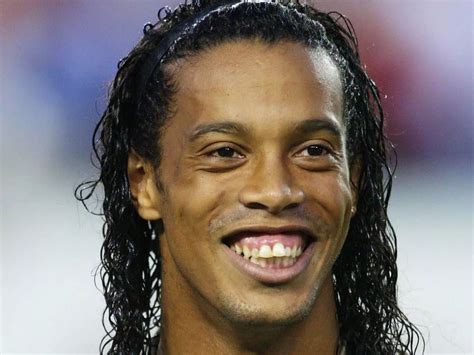 Ronaldinho Hairstyle 2019