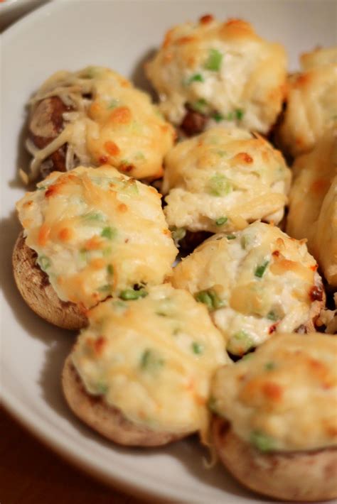 Aside from serving them as an appetizer or bringing them to a party, i love to serve them with a salad. Cream Cheese Crab Stuffed Mushrooms recipe - from the ...