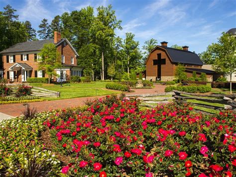 Visit The Birthplace Of The Late World Famous Evangelist Billy Graham Tour The Iconic Venue