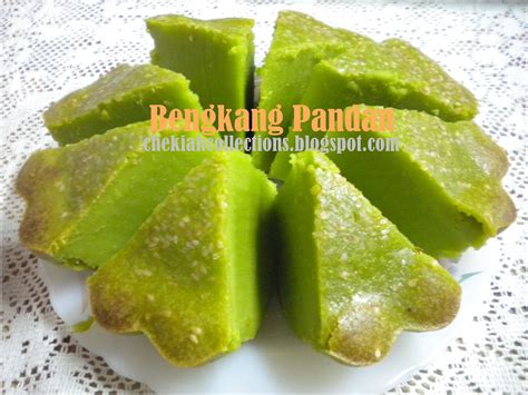 Selain resepi kuih talam pandan, kami juga menulis resepi sedap dan mudah lainnya yang mendapat perkongsian ramai. Alaaahaiii..CheKiah: BENGKANG PANDAN