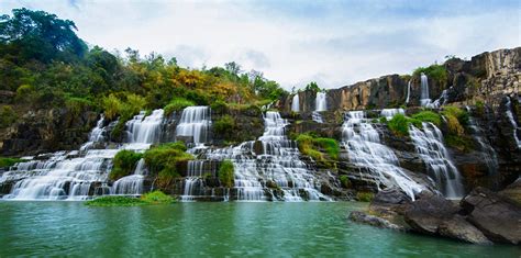 Dalat to nha trang bus timetables with departure and arrival times, seat types and prices, and fast online booking. Da Lat - A perfect destination for your honeymoon in Vietnam.
