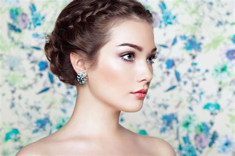 Oleg Gekman Women Brunette Braids Makeup Looking Away Portrait Earring