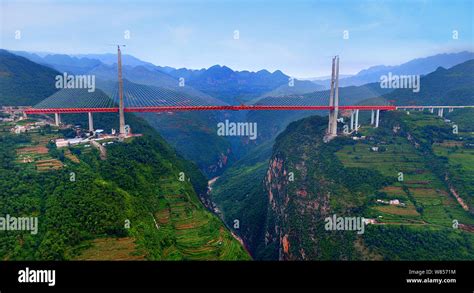 General View Of The Beipanjiang Bridge The Worlds Highest Bridge