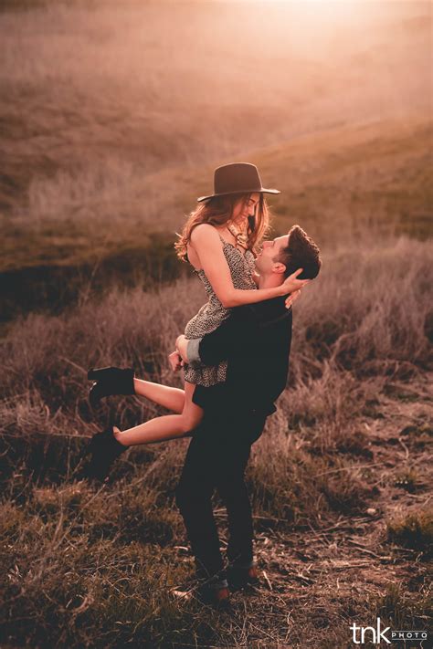 Best Couple Poses For Photography