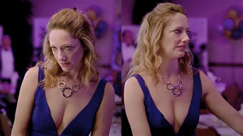 Naked Judy Greer In Addicted To Fresno