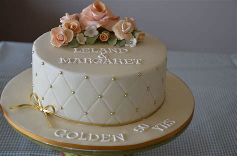 Maybe you would like to learn more about one of these? Wedding Anniversary | Elegant birthday cakes, Wedding ...