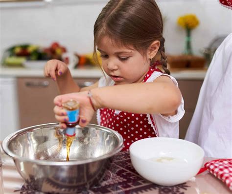 10 Razones Para Cocinar Con Tus Hijos Hispana Global