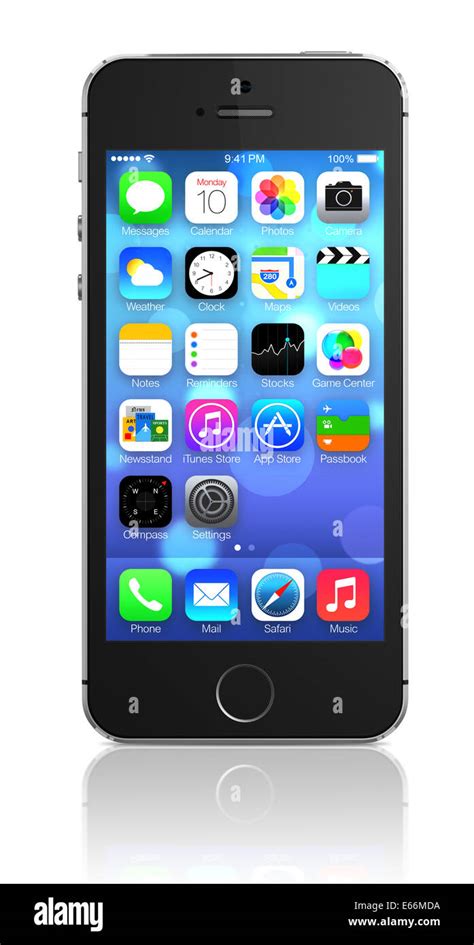 Iphone 5s Showing The Home Screen With Ios7 Stock Photo Alamy