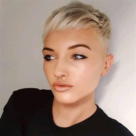 Short Hairstyles With Shaved Sides Women S Hair Trend