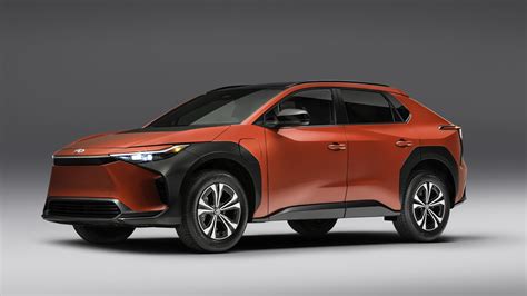 Preview 2023 Toyota Bz4x Electric Crossover Comes With Up To 252 Miles