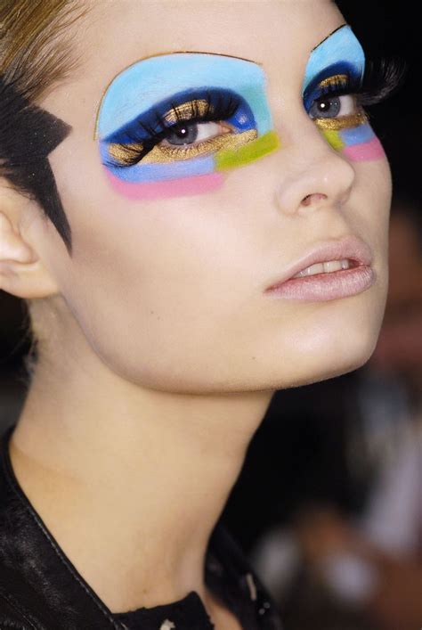 293 Best Catwalk Makeup Images On Pinterest