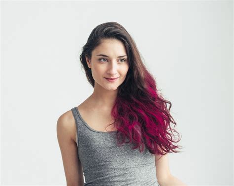 Dip Hair Dye Dip Dye Hair Ideas And Inspiration Jessykapferr