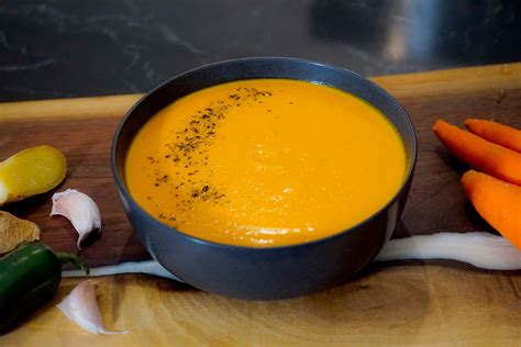 Creamy Roasted Carrot Soup
