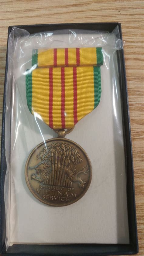 Authentic Military Medal Republic Of Vietnam Service Schmalz Auctions