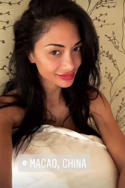 Nicole Scherzinger Topless Tease As X Factor Babe Films Herself In Bed