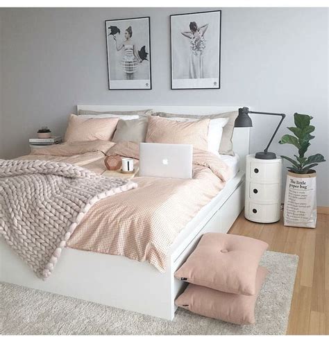 30 Modern And Minimalist Bedroom Design Ideas Trenduhome Comfy