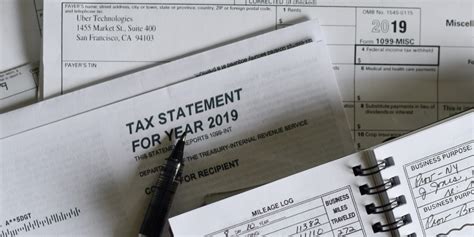 Semoga perkongsian maklumat tentang senarai pelepasan cukai pendapatan individu bagi tahun taksiran 2019 bermanfaat puat para pembayar cukai di luar sana. Cukai Pendapatan: Panduan Lengkap (Update 2020)