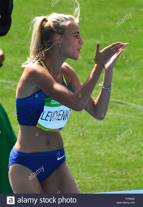 Télécharger cette image Yuliia Levchenko de l Ukraine participe à l